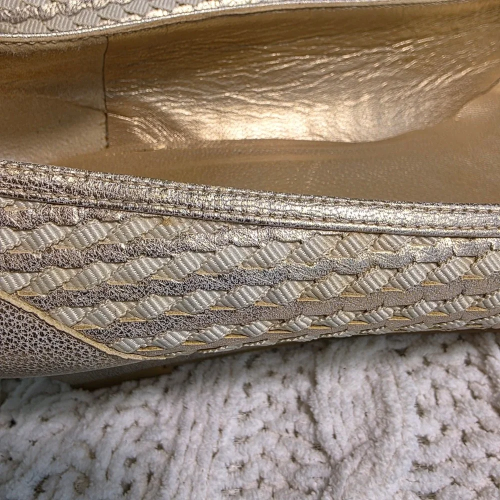 Stuart Weitzman toe store